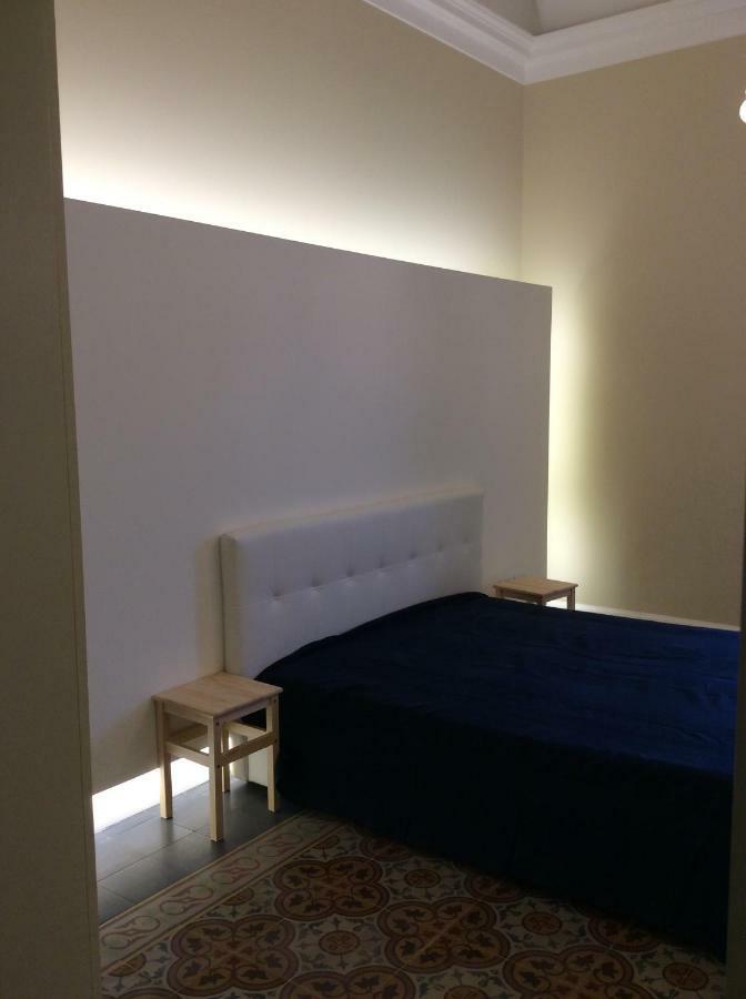 קטאניה Suite Con Terrazza In Centro Storico מראה חיצוני תמונה